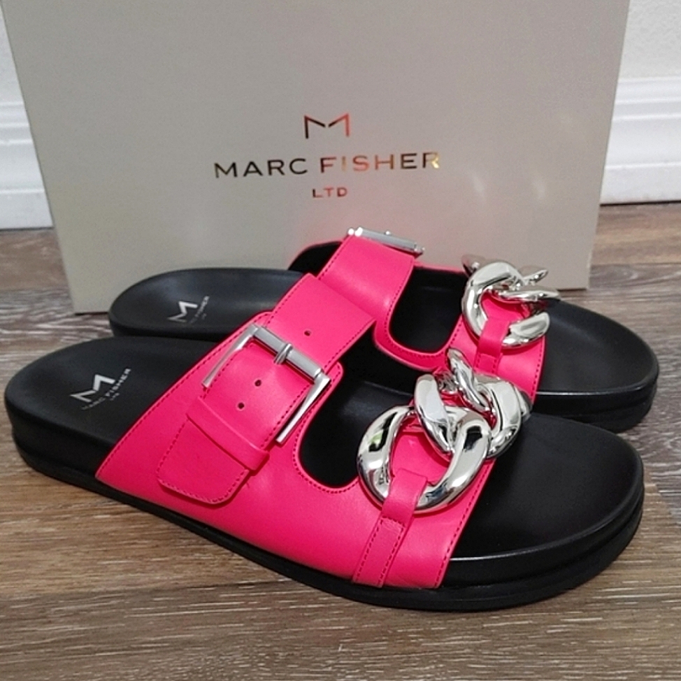 Marc Fisher Fresno Chuncky Chain Slip On Sandal In Pink